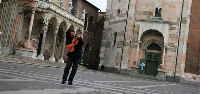 森脇崇オフィシャルサイトメイン画像2